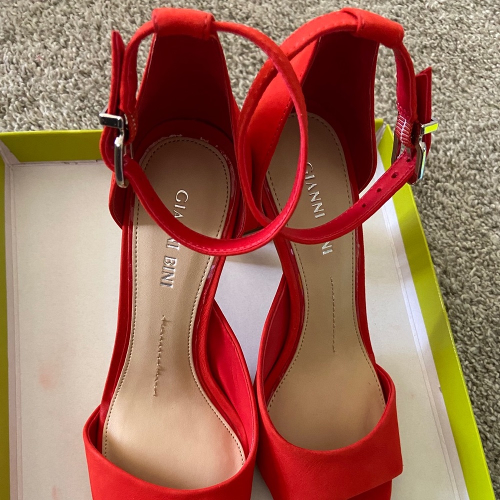 2 pair of brand new shoes $40.00 for both pairs